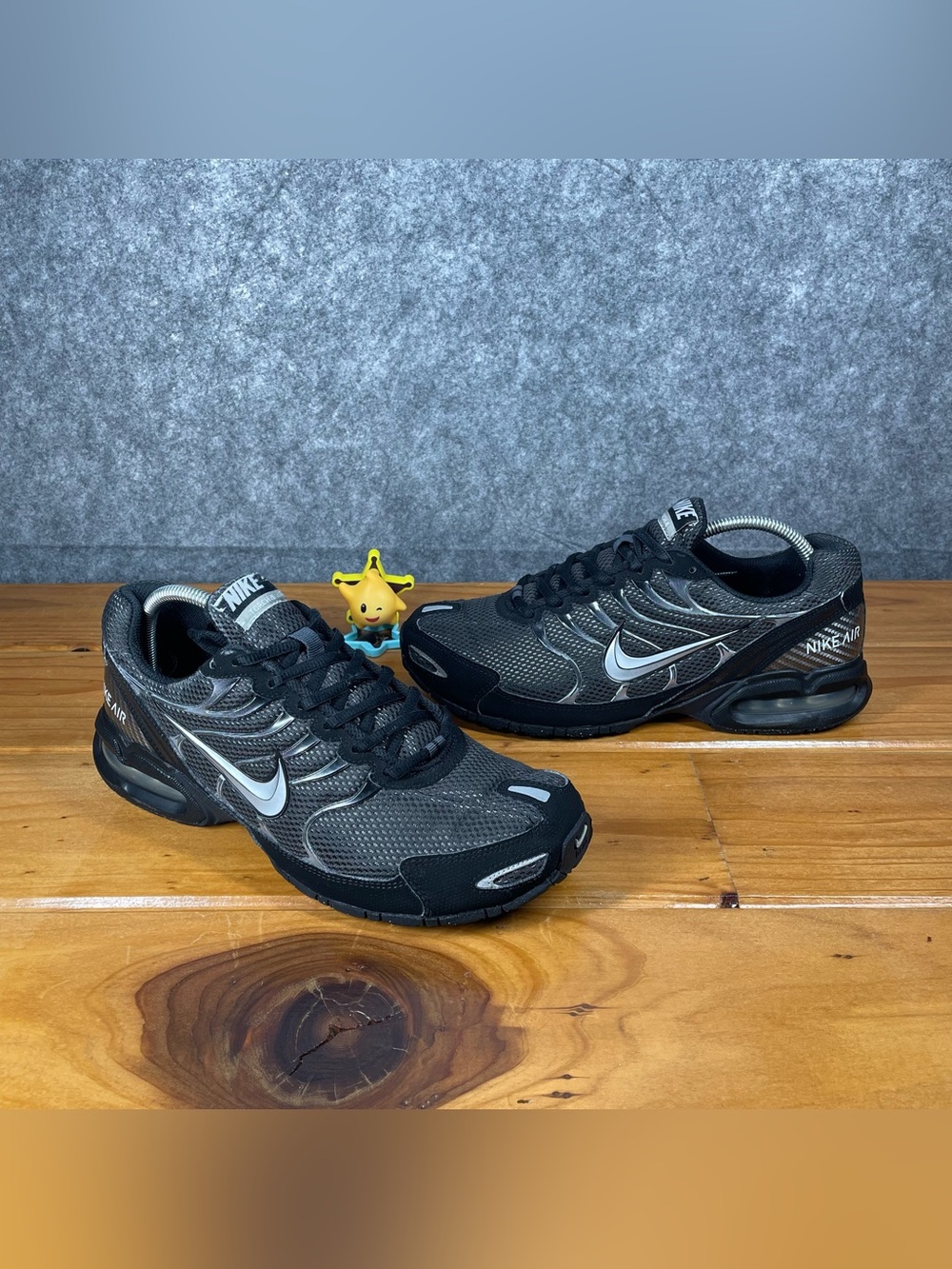 Nike Air Max Torch 4 Mens 9.5 Anthracite Black Silver Running Shoes 343846-002